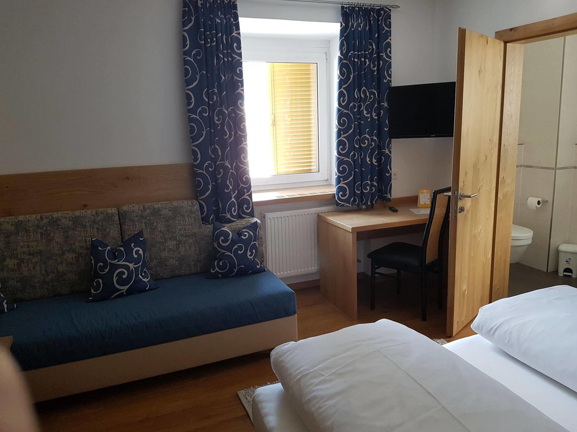 Hotel Dolomites Inn Каназей Екстериор снимка