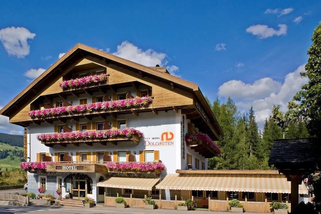 Hotel Dolomites Inn Каназей Екстериор снимка